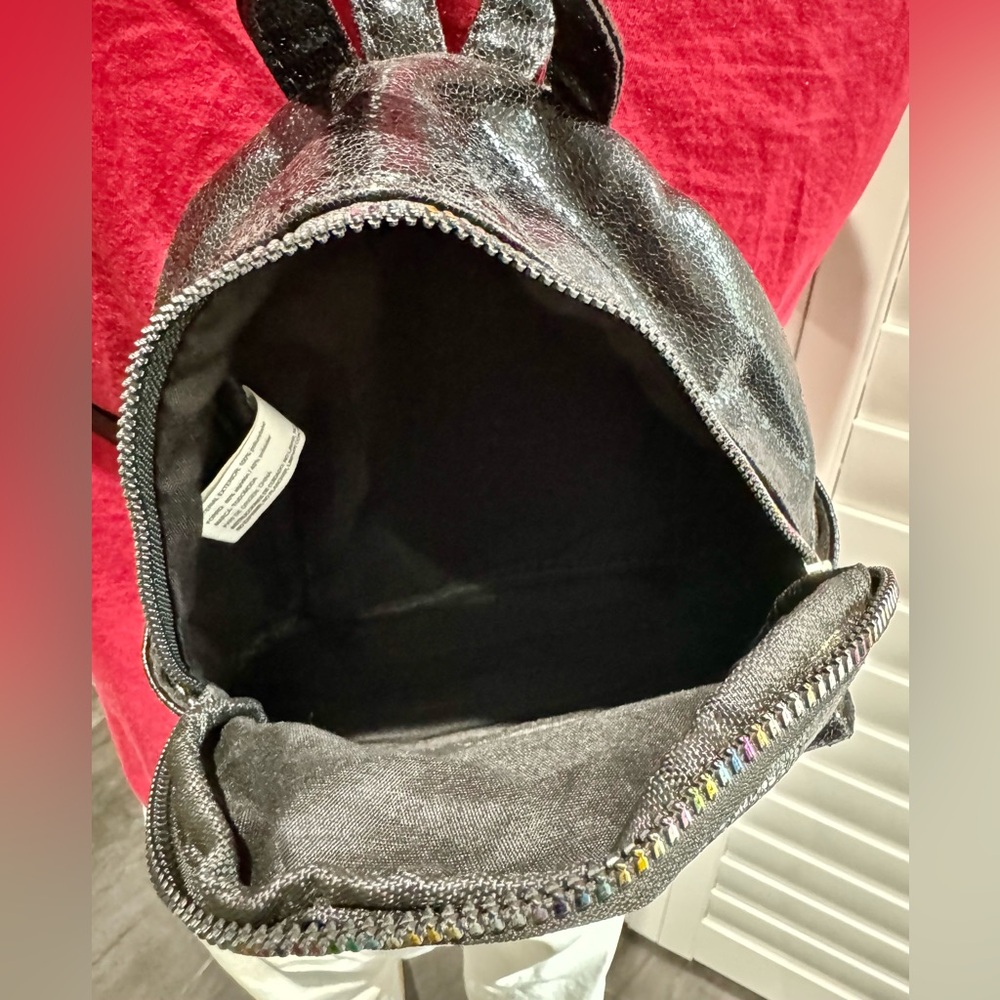 Mini backpack. - Picture 7 of 8